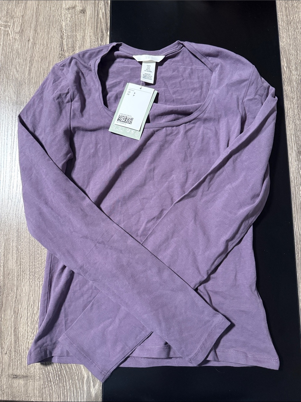 Women's Long Sleeve Subtle Scoop Neck Top - Purple